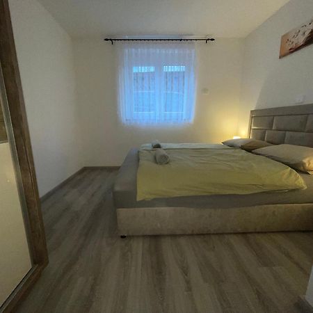 Apartma Dzana Zaga Luaran gambar